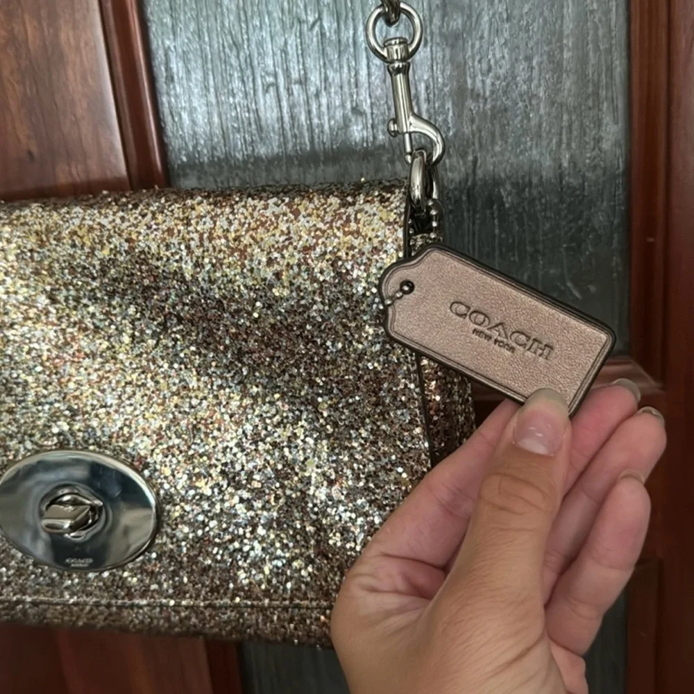 Coach Gold Sparkly Shoulder Bag with Chain Strap - Picture 3 of 6